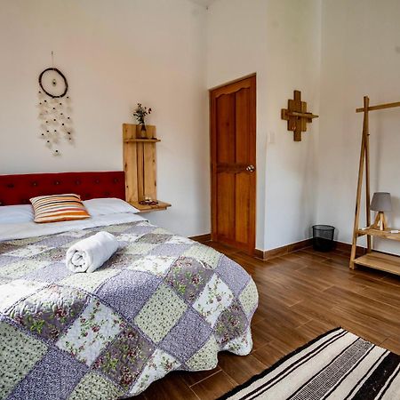 Blue Lotus Retreat Center Bed & Breakfast Pisac Ngoại thất bức ảnh